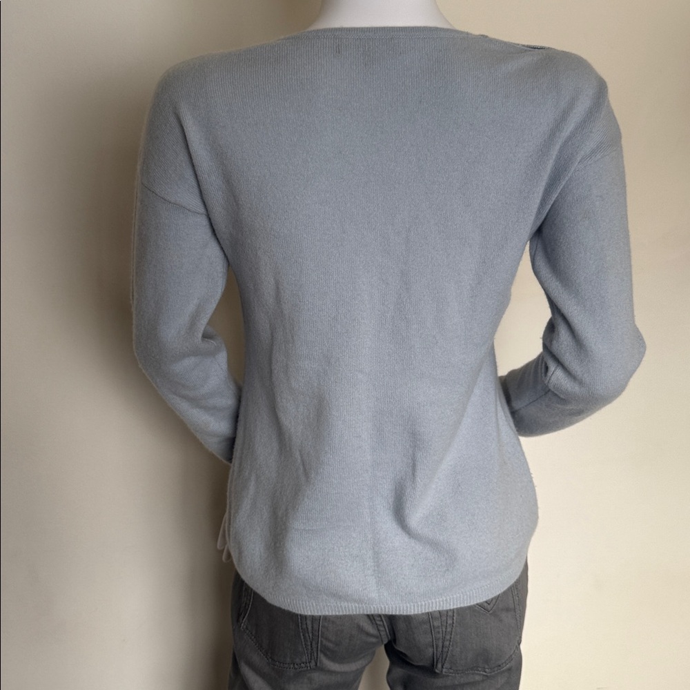 Powder blue/gray Sweater. - Picture 2 of 11